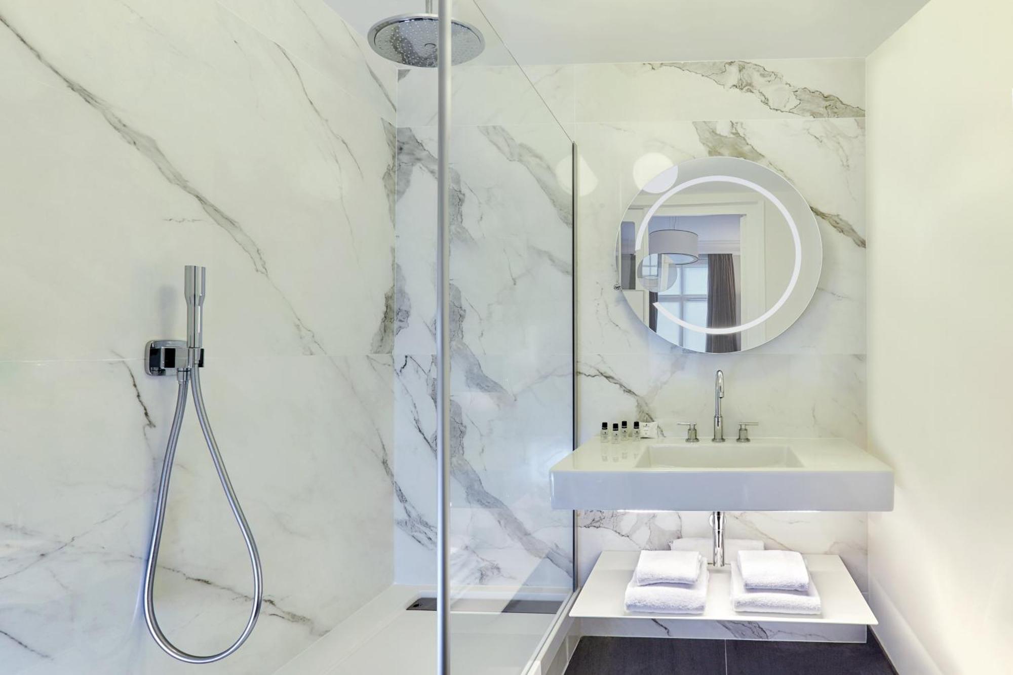 Holiday Inn Paris - Gare De Lyon Bastille By Ihg Экстерьер фото